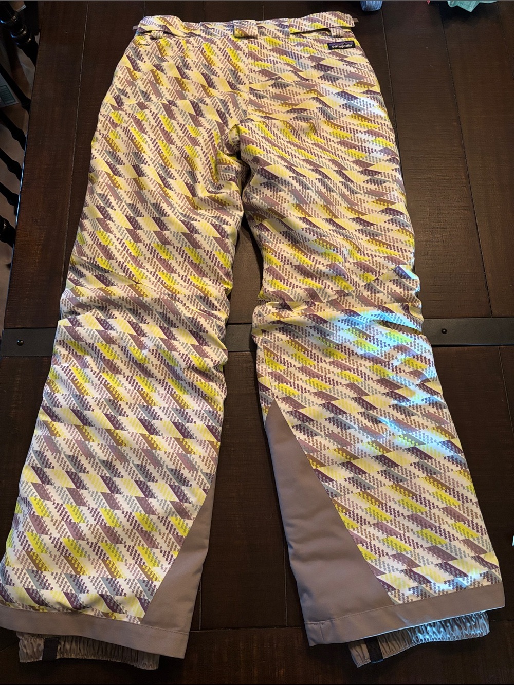 Patagonia Kids Geometric Snow Pants in Yellow and Brown - Picture 8 of 10
